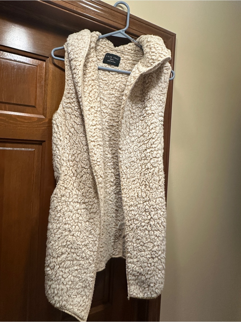 Love Tree Beige Sherpa Hooded Vest